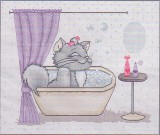 Кити в ванной